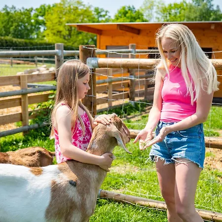Lägenhet Wellness Zoo Lhota Lomnice nad Lužnicí